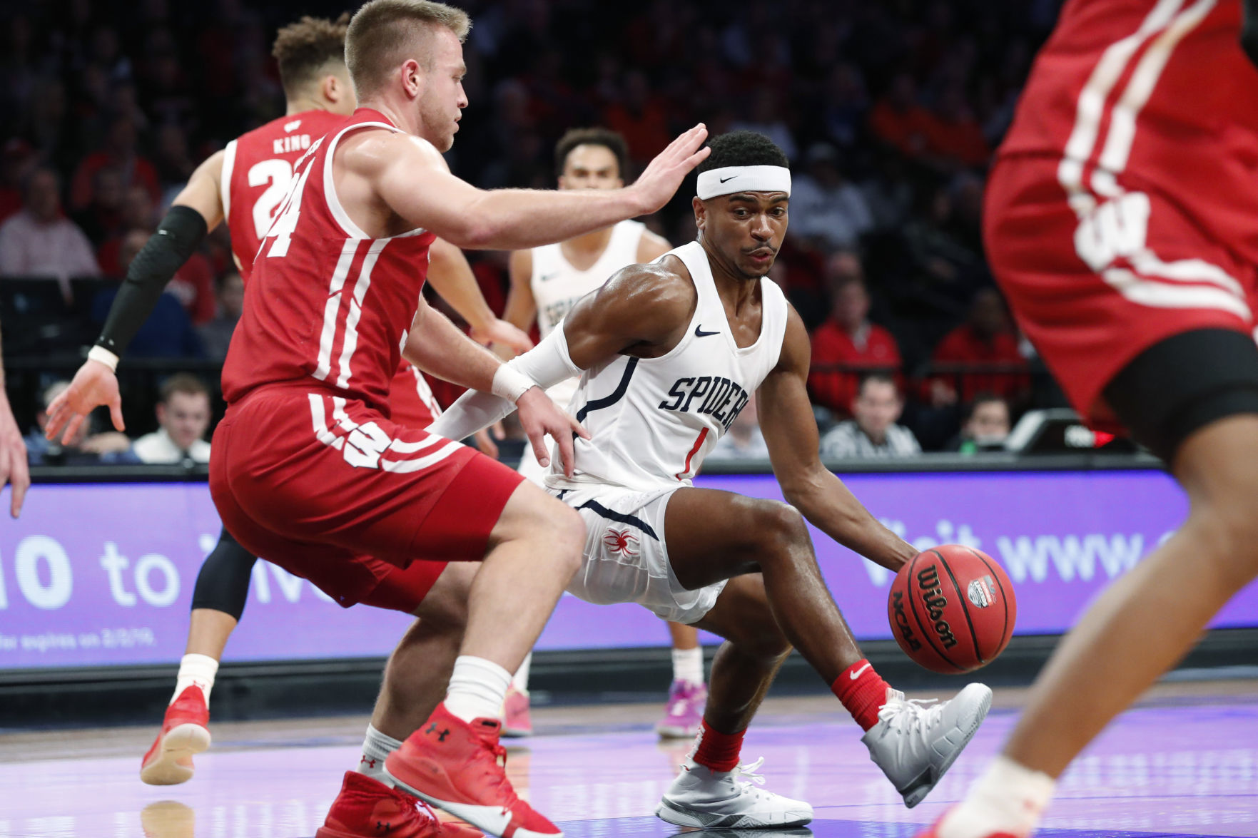 Spiders 62, Badgers 52